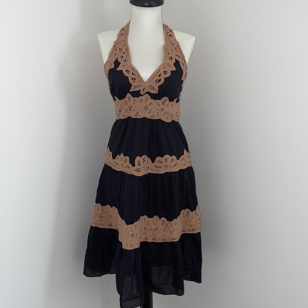 BCBG Maxazria Tiered Lace Halter Dress size 4